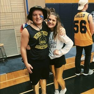 Meet your Posher, Lexi